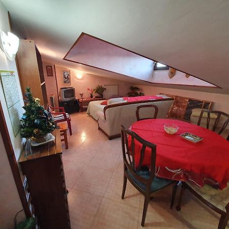 Villa Lilly'S House à Castel Di Sangro Extérieur photo