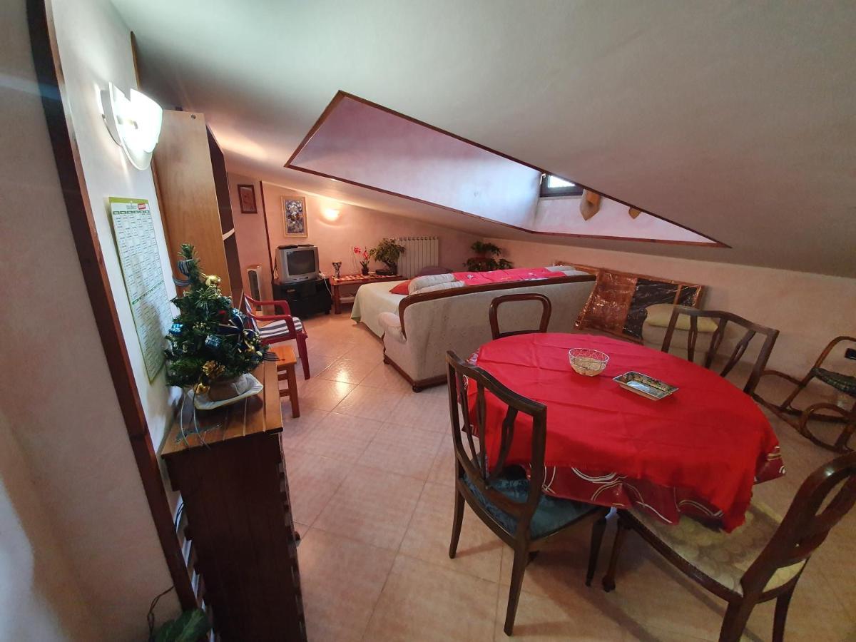 Villa Lilly'S House à Castel Di Sangro Extérieur photo